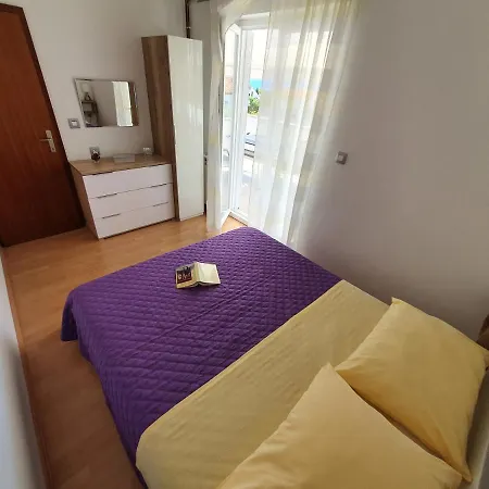 Alta Apartament *